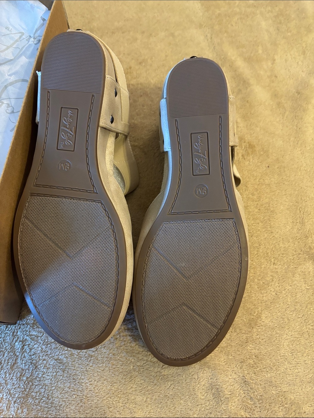 Vintage 7Eight 'Freedom' Shoe - Neutral Sand - Picture 3 of 5